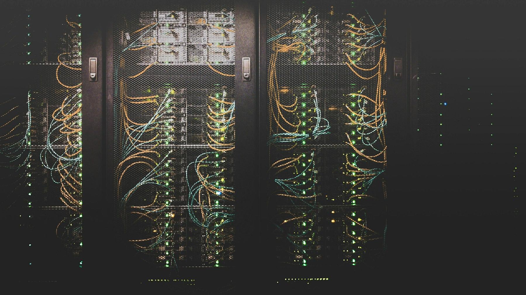 Data center e sale server